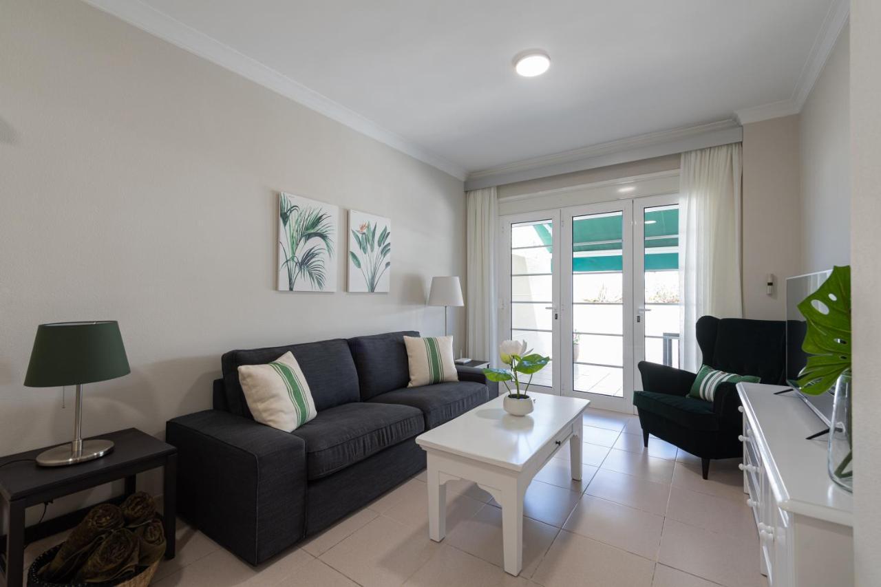 Amarre Moon Appartement Puerto De Mogan Buitenkant foto