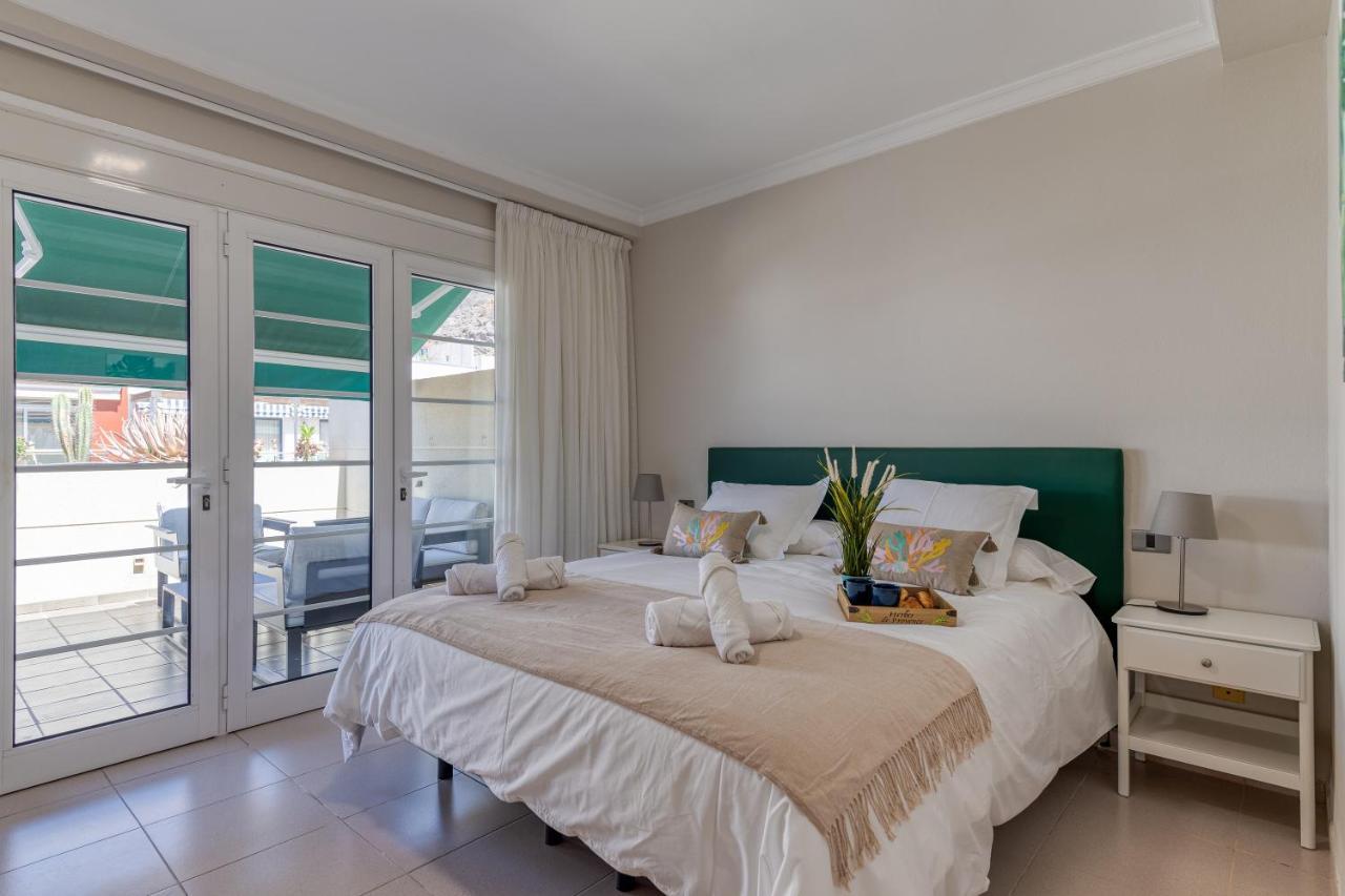Amarre Moon Appartement Puerto De Mogan Buitenkant foto