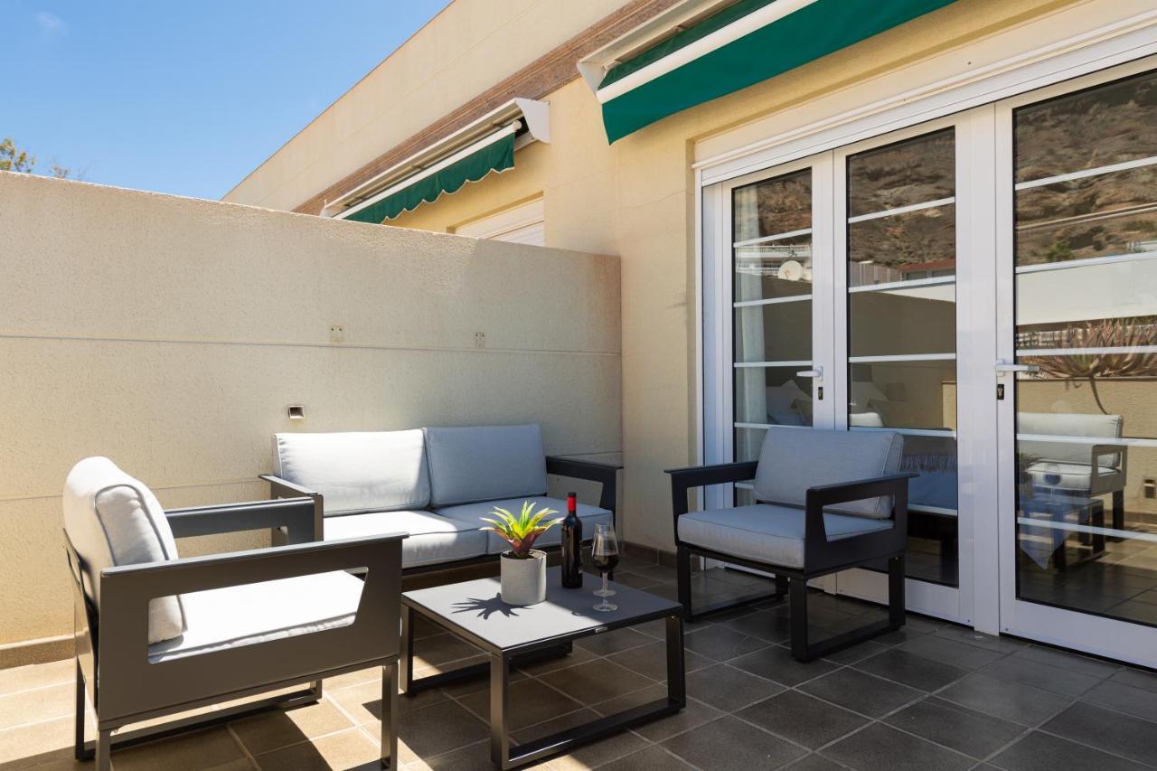 Amarre Moon Appartement Puerto De Mogan Buitenkant foto