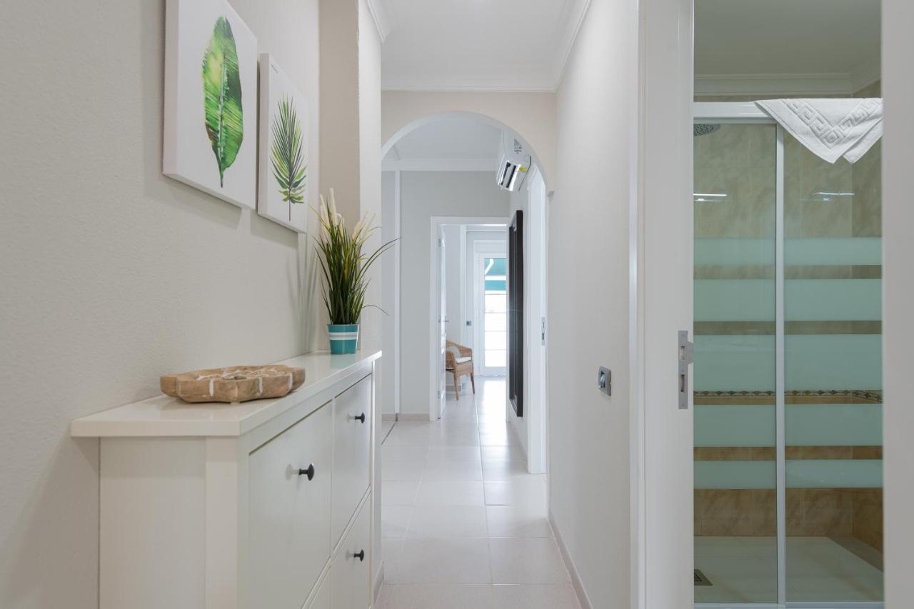 Amarre Moon Appartement Puerto De Mogan Buitenkant foto