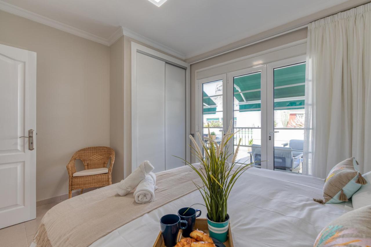 Amarre Moon Appartement Puerto De Mogan Buitenkant foto