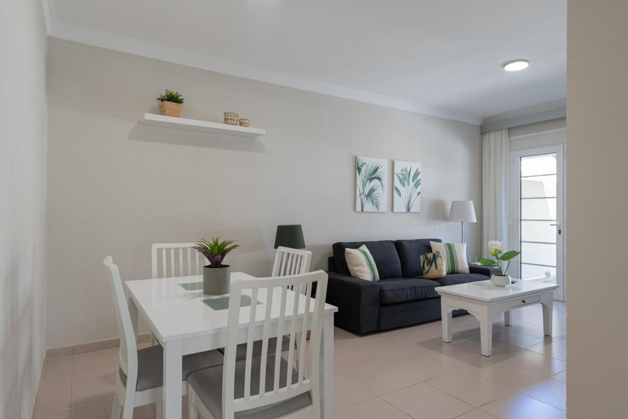 Amarre Moon Appartement Puerto De Mogan Buitenkant foto